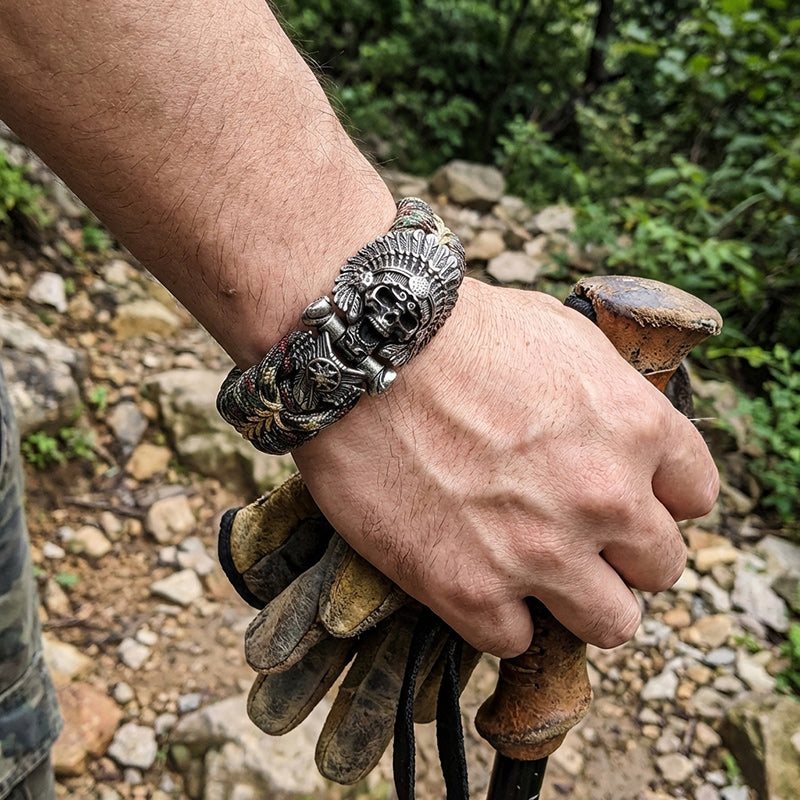 Cacique Skull Paracord Bracelet