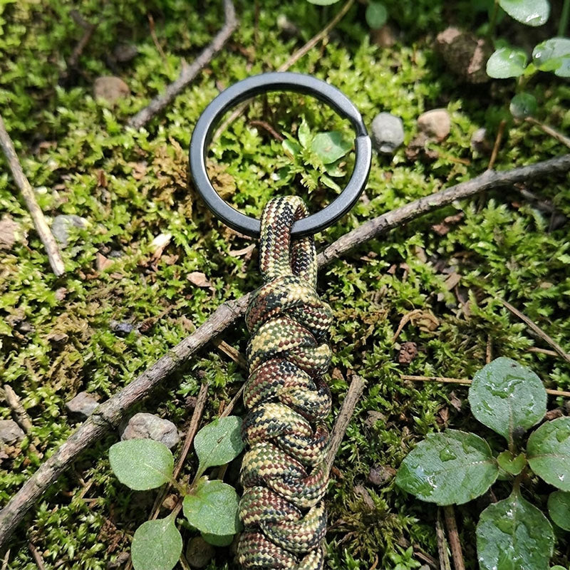 Skull Paracord Keychain