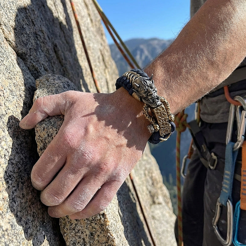 The Oni Paracord Bracelet