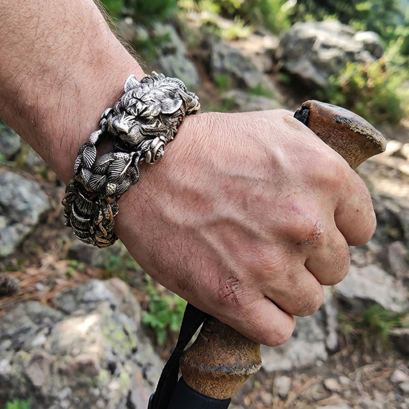 Tiger Paracord Bracelet