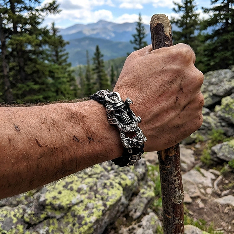 Zombie Samurai Paracord Bracelet