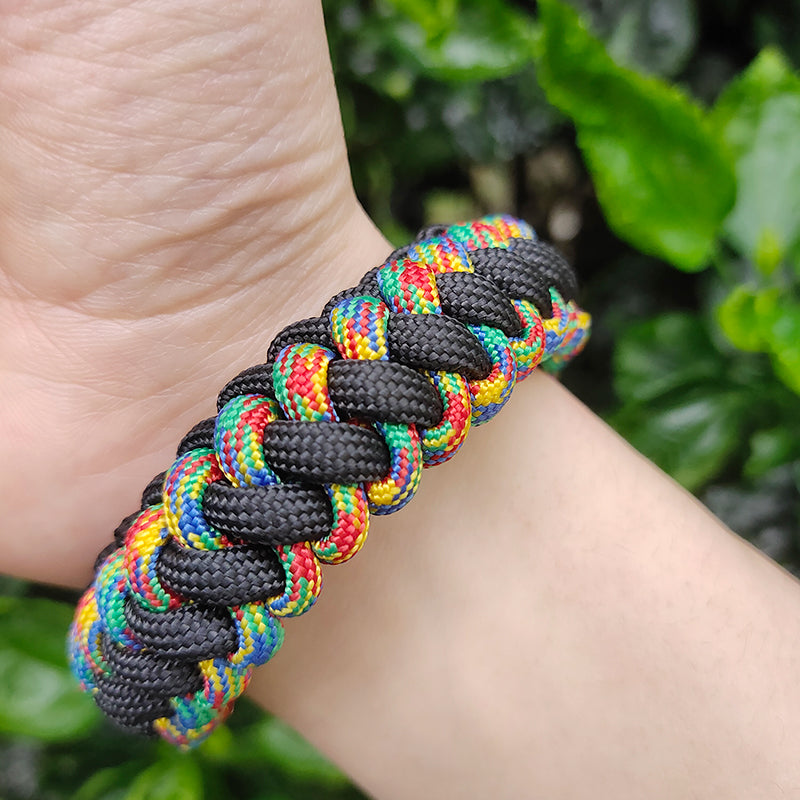 Wild Boar Paracord Bracelet
