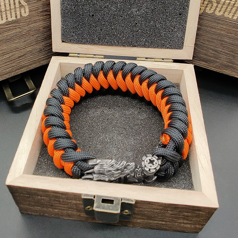 Bear Paw Paracord Bracelet