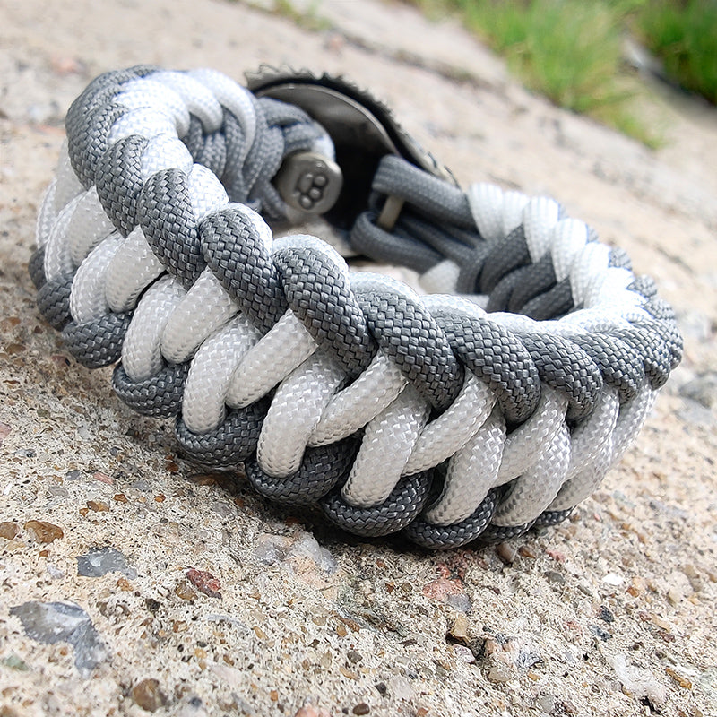 Hunter Paracord Bracelet