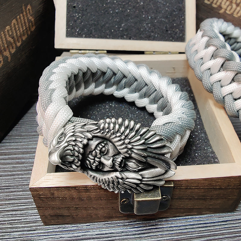 Hunter Paracord Bracelet