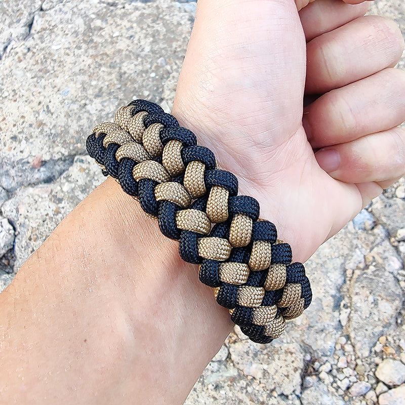Lion II Paracord Bracelet