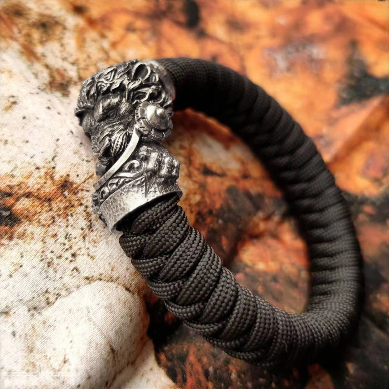 Lion Paracord Bracelet