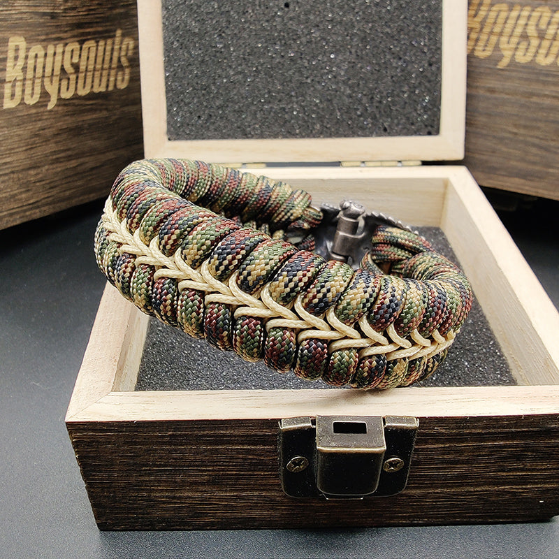 Cacique Skull Paracord Bracelet