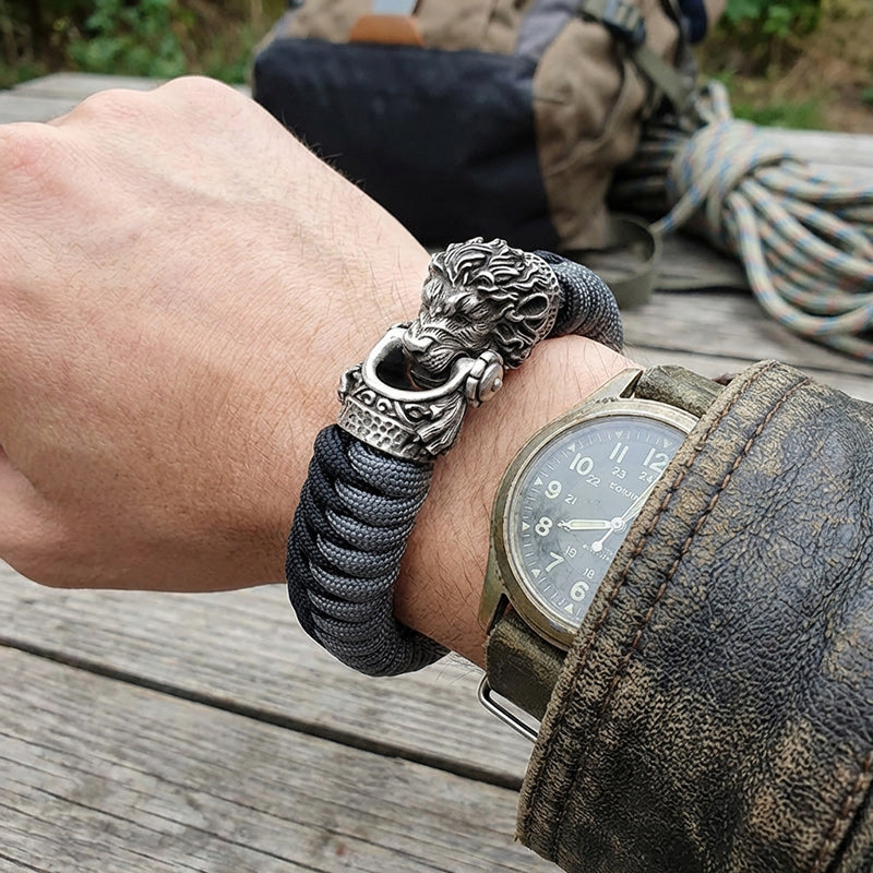 Lion Paracord Bracelet