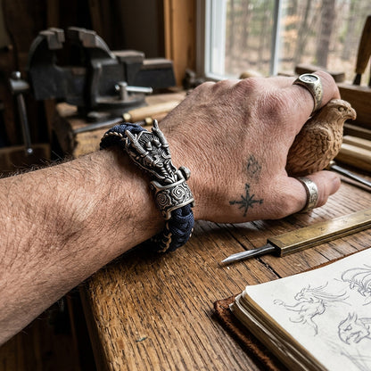 The Dragon II Paracord Bracelet