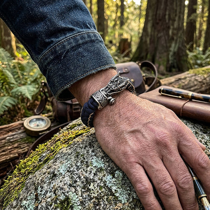 The Dragon II Paracord Bracelet