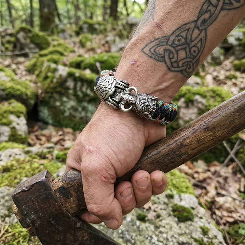 Wild Boar Paracord Bracelet