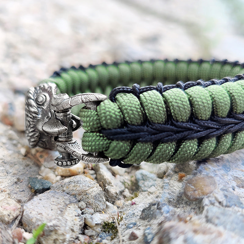 The Dragon Paracord Bracelet 22 cm