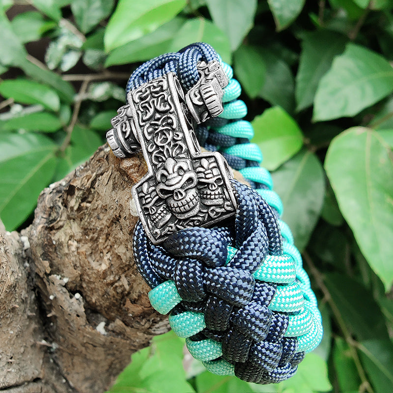 The Skull Paracord Bracelet